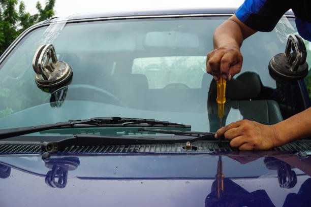 Weathering the Elements: Protecting Your Auto Glass in California's Diverse Climate